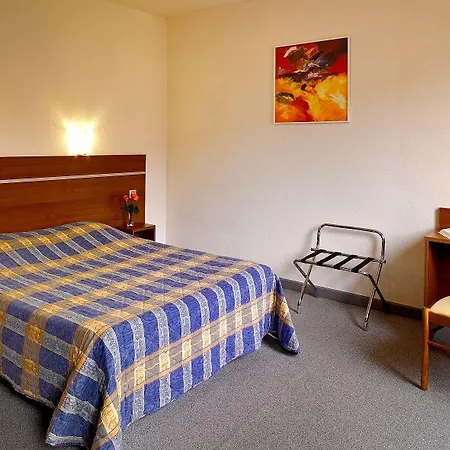 Hotel Logis Hotel-restaurant De La Poste Urmatt