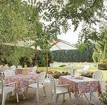 Logis Hotel-restaurant De La Poste Hotel Urmatt